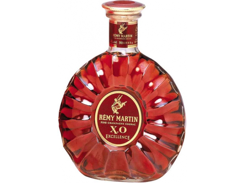 Remy martin xo. Подделка Remy Martin XO. Реми Мартин коньяк на вишневых бочках.